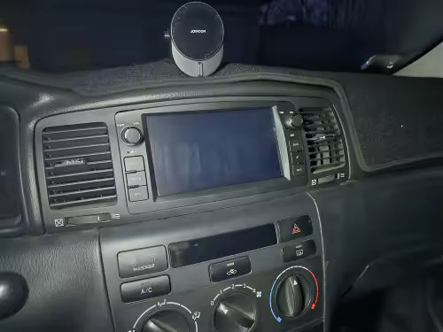 E12 Carplay and Android Auto